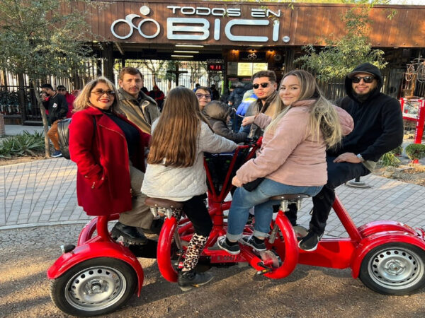 Tour en Bicicleta en el Parque Fundidora en Monterrey